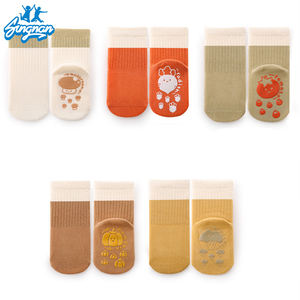 Chaussettes antidérapantes pour bébé nouveau-né personnalisées en usine OEM Chaussettes sport antidérapantes douces et respirantes de haute qualité, 0-3 <span class=keywords><strong>mois</strong></span> - Product Image 2