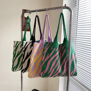 Le nuove borse di moda 2022 le signore grandi grandi borse a maglia di grande volume da donna - Product Image 1