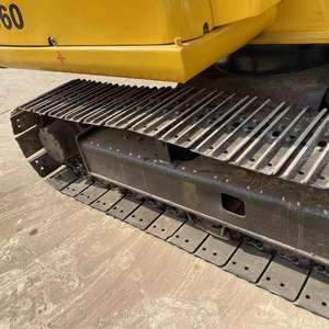 Mini pelle sur chenilles Komatsu PC60 d'occasion de haute qualité 6 tonnes avec moteur d'origine Kawasaki Enerpac vannes hydrauliques vente Shanghai - Product Image 5