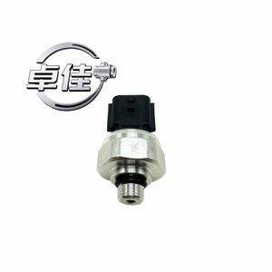 เซ็นเซอร์วัดแรงดันน้ำมัน ZJ รุ่น 921366801R 82CP50-01 แบบเกลียว สำหรับใช้ในรถยนต์เรโนลต์ - Product Image 1