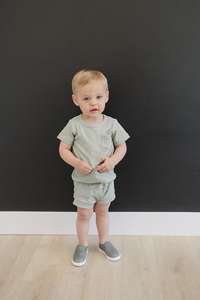 Conjuntos de Camiseta y Pantalones Cortos Acanalados para Niños Pequeños, con Bolsillo y Cordón Ajustable, Conjunto de Dos Piezas Personalizado, Ropa Infantil - Product Image 5