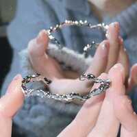 Vendita calda Trending moda Boho ragazze gioielli croce strass conchiglia braccialetti e braccialetti di perle all'ingrosso - Product Image 1