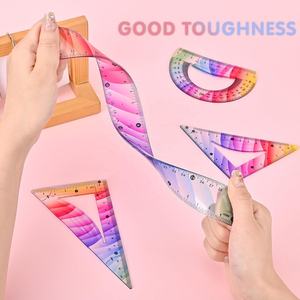 Set da Disegno Flessibile 4 Pezzi, Kit Geometrico Colorato, Righelli Morbidi Pieghevoli Infrangibili in Plastica per Materiale Scolastico - Product Image 6