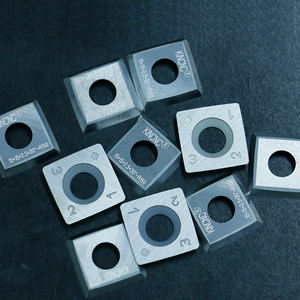 12*12*2.2 Inserts en carbure de remplacement <span class=keywords><strong>pour</strong></span> le travail du <span class=keywords><strong>bois</strong></span> Têtes de coupe en carbure <span class=keywords><strong>pour</strong></span> outillage en <span class=keywords><strong>bois</strong></span> Lame de rabotage <span class=keywords><strong>pour</strong></span> tête de coupe en spirale - Product Image 6