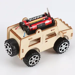 Ensemble de jouets éducatifs pour enfants, bricolage automobile, assemblage prise de jouet, blocs de construction en bois, voiture électrique SUV, pièces