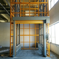 Plateforme élévatrice verticale hydraulique à rail de guidage, élévateur de matériaux sûr et stable pour usine et entrepôt