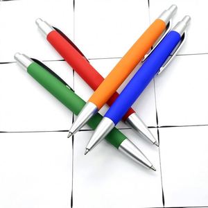 Stylos à bille classiques écologiques personnalisés en plastique à bas prix pour hôtels, promotionnels, cadeaux d'affaires, impression sérigraphique - Product Image 2