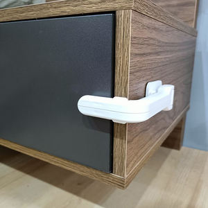 Bianco a prova di bambino di sicurezza per il frigorifero chiusura a strisce di tenuta durevole facile da usare Freezer serratura per armadi bambini - Product Image 3