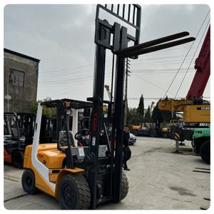 Chariot élévateur TCM d'occasion d'origine japonaise 2,5 tonnes FD25T3 Moteur diesel Haute efficacité à vendre - Product Image 3