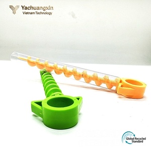 Piquets de tente en plastique durables, polyvalents pour le camping et les activités de plein air sur la plage et le sable - Product Image 2