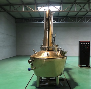 Sistema di Distillazione Whisky a Doppia Campana in Rame Rosso con Braccio Lungo, Distillatore di Alcol con Scatola di Controllo Temperatura in Acciaio Inossidabile - Product Image 2