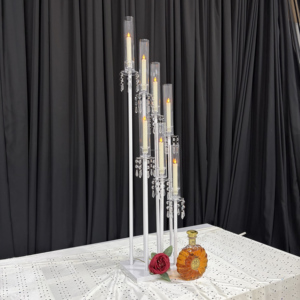 Candélabre de luxe en métal blanc et acrylique avec pendentifs en cristal, 8 bras, centre de table de mariage, porte-bougie pour événements - Product Image 1