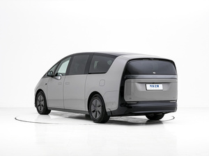 Compre el Nuevo Auto Eléctrico Lixiang Mega Li 2024 de 7 Plazas, Monovolumen Grande, Lixiang con 710 km de Autonomía, Vehículos de Nueva Energía - Product Image 6