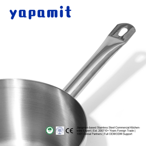 Casserole à sauce robuste et durable pour cuisine professionnelle, à parois hautes, avec poignée soudée et couvercle en acier inoxydable, pour la préparation de sauces et de pâtes - Product Image 2