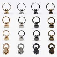 Boucle de suspension multi-anneaux électroplaquée quatre couleurs pour coque de téléphone et sac, avec fermoir de bijoux DIY en forme de tête de moine