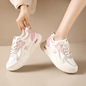 Zapatos Deportivos Casuales de Felpa para Mujer, Nueva Moda Otoño Invierno, Zapatos Cómodos Antideslizantes para Caminar, Estilo Sneakers - Product Image 4