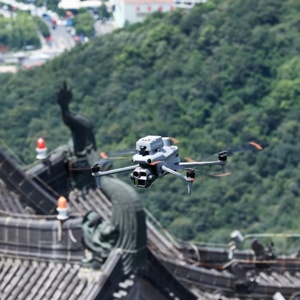 Drone DJ Matrice 4E 4k Full Set avec télémètre laser, 49 minutes d'autonomie de vol, drone professionnel à télécommande, drone pliable - Product Image 6