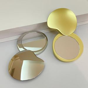 Gương nhỏ gọn hình trái tim bằng kim loại, thiết kế hiện đại, tiện dụng, thời trang, có thể tùy chỉnh logo, quà lưu niệm trang điểm du lịch - Product Image 3