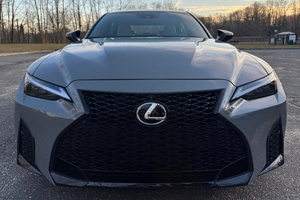 Lexus IS 500 F Sport Performance Premium USADO 2025 - Product Image 1