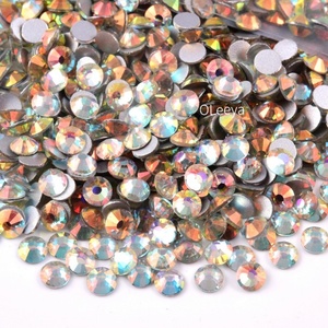 OLeeya Factory Wholesale High Quality Glass Stone Flat Back Cold Fixation Non Hot Fix Crystal Rhinestone for Nails - Product Image 3