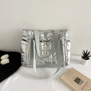 <span class=keywords><strong>Sac</strong></span> fourre-tout matelassé style coréen pour <span class=keywords><strong>femme</strong></span>, <span class=keywords><strong>sac</strong></span> à bandoulière décontracté grande capacité avec motif quadrillé cousu - Product Image 2