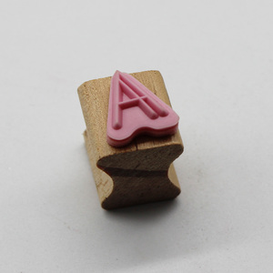 Set di timbri <span class=keywords><strong>in</strong></span> legno alfabeto-30 francobolli con lettere minuscole e maiuscole-giocattoli per <span class=keywords><strong>scrivere</strong></span> <span class=keywords><strong>in</strong></span> età prescolare, francobolli ABC, arti per bambini - Product Image 1