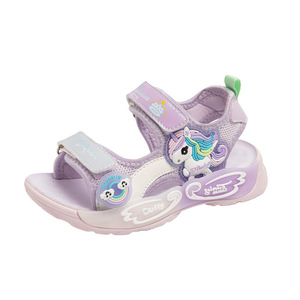 Sandales pour filles semelle souple en PVC antidérapant chaussures de plage décontractées pour enfants dessin animé princesse design pour l'école - Product Image 1