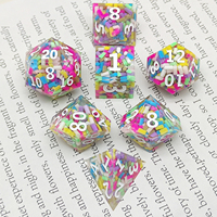 Jeu de dés en résine et acrylique écologiques à bords vifs, transparents avec feuille irisée à l'intérieur, polyédriques, 7 pièces, pour DND RPG et jeux de table