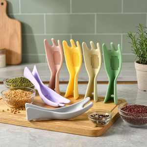 Cuillère à riz en silicone 7 couleurs avec fente de drainage, cuillère à légumes antiadhésive avec trou de suspension pour la préparation et le nettoyage des légumes et des haricots à la maison - Product Image 3