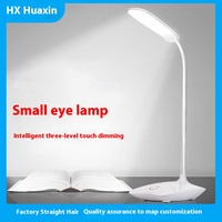 Lampe LED promotionnelle en gros, à piles, à commande tactile, à intensité variable, pour lecture en dortoir, personnalisable OEM/ODM