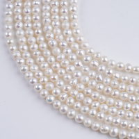 Perles d'eau douce naturelles de forme ronde Akoya de 4-5 mm pour la fabrication de bijoux