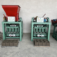 Ligne de production de machines à fabriquer des briques en ciment à économie d'énergie et hautement efficaces 4-35A Machine à fabriquer des briques en béton non cuite