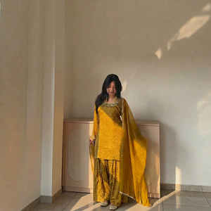 Conjunto de Salwar Kameez con lunares amarillos, vestido pakistaní para mujer con dupatta, sin arrugas, de secado rápido, para fiestas. - Product Image 1