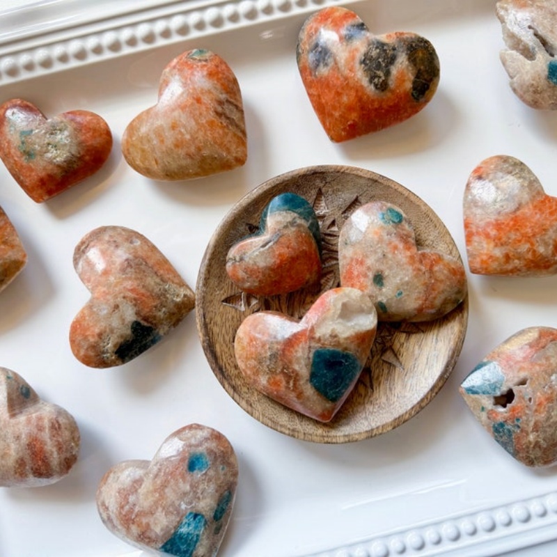 Corazón de Símbiosis de Apatita y Piedra Solar