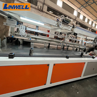 Machine de fabrication de panneaux alvéolaires en aluminium, panneaux de plafond insonorisants, éclairage LED, design perforé, extensible