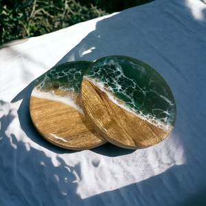 Elegantes Posavasos de Madera y Resina Natural, Hechos a Mano con Madera y Resina de Alta Calidad, Perfectos para Uso Diario u Ocasiones Especiales - Product Image 6