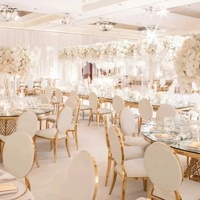 Chaises de réception de luxe empilables pour événements extérieurs, banquets, mariages, avec rembourrage crème, en acier inoxydable, décor doré, pour hôtels