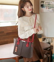Nouveau sac à main européen américain rétro imprimé pour femmes grande capacité sac à bandoulière unique fermeture éclair en cuir Polyester