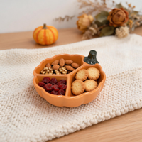 Assiette de service divisée en céramique en forme de citrouille d'Halloween avec logo personnalisé, plateau à collation émaillé orange pour la table de fête, vente en gros d'articles artisanaux