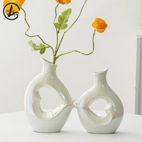 Vase en céramique blanche irisée de forme unique minimaliste ARM LVG, vase floral décoratif pour la maison, ensemble de vases à fleurs en porcelaine rose brillant