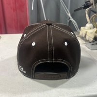 Gorra Trucker OEM de 5 Paneles con Visera Plana, Nueva Llegada, de Algodón Sólido, Colores Sólidos, Estructurada, con Cierre a Presión, Bordado 3D Personalizado, RIG Marrón Oscuro