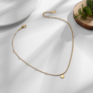 Collier haut de gamme imperméable, anti-ternissement, long, design, plaqué or 18 carats, chaîne à billes en acier inoxydable pour femmes - Product Image 6