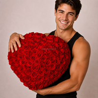 Coffret Cadeau Fête des Mères 2026 : Boîte Cœur Personnalisée avec Grandes Roses Éternelles Préservées – 100 Roses Éternelles sous Cloche en Forme de Cœur