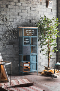 Mueble <span class=keywords><strong>Bar</strong></span> Rústico Antiguo de Metal para el Hogar, Estilo Clásico, Aparador Alto de Madera Maciza, Puertas Corredizas de MDF, Características Ajustables, Uso en la Cocina - Product Image 2