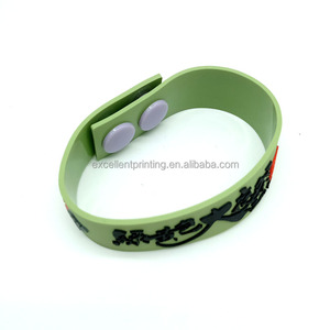 Regalos promocionales Pulsera de goma de silicona Venta al por mayor Pulsera de silicona Impresión de logotipo personalizado Texto para negocios - Product Image 6