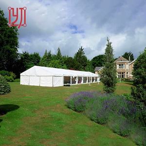 Grandes tentes de mariage blanches de luxe pour l'extérieur, capacité 300 à 500 personnes, tentes commerciales de grande taille pour événements en plein air, Guangzhou - Product Image 1