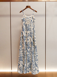 AELESEEN Diseñador Moda Verano Vestidos Mujer Spaghetti Strap Slash Neck Blue Flower Print Slim Back Banged Midi Party Mujer - Product Image 2