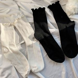 Women Solid Color Ruffled Edge Mid Calf Slouch <b>Socks</b> Breathable Cotton White <b>Black</b> Spring Summer Casual Style - Product Image 1