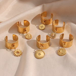 Anelli Aperti con Ciondolo a Goccia, Luna e Aeroplano in Acciaio Inossidabile Placcato Oro 18K, Stile Trendy all'Ingrosso - Product Image 4