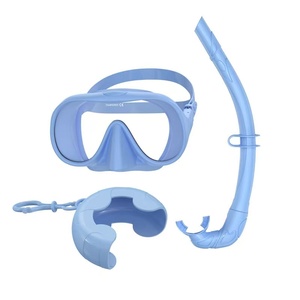 Palmes de plongée en silicone violettes écologiques avec <span class=keywords><strong>masque</strong></span> monoculaire <span class=keywords><strong>pour</strong></span> la plongée libre <span class=keywords><strong>et</strong></span> le <span class=keywords><strong>snorkeling</strong></span> professionnels (taille universelle) - Product Image 3